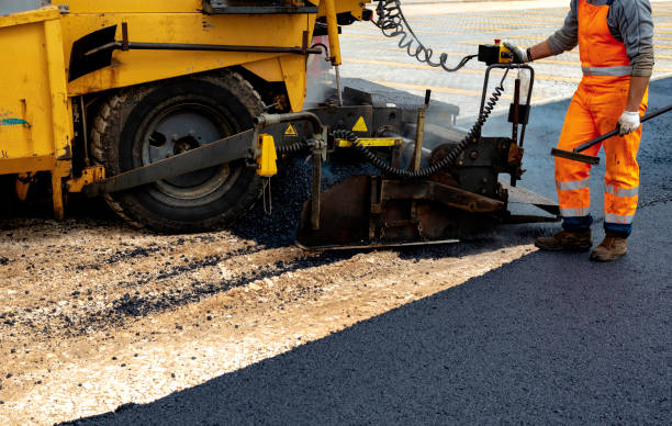 Driveway Snow Removal Preparation in Walnut Creek, NC